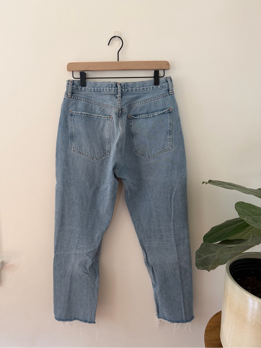 Agolde High Rise Straight Remy with raw cut hem - Picture 5 of 8